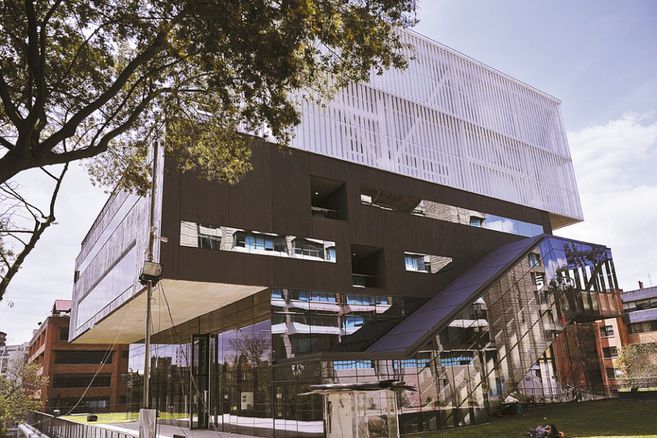 Vigilante resultó herido tras intentar impedir un robo en la Universidad Javeriana