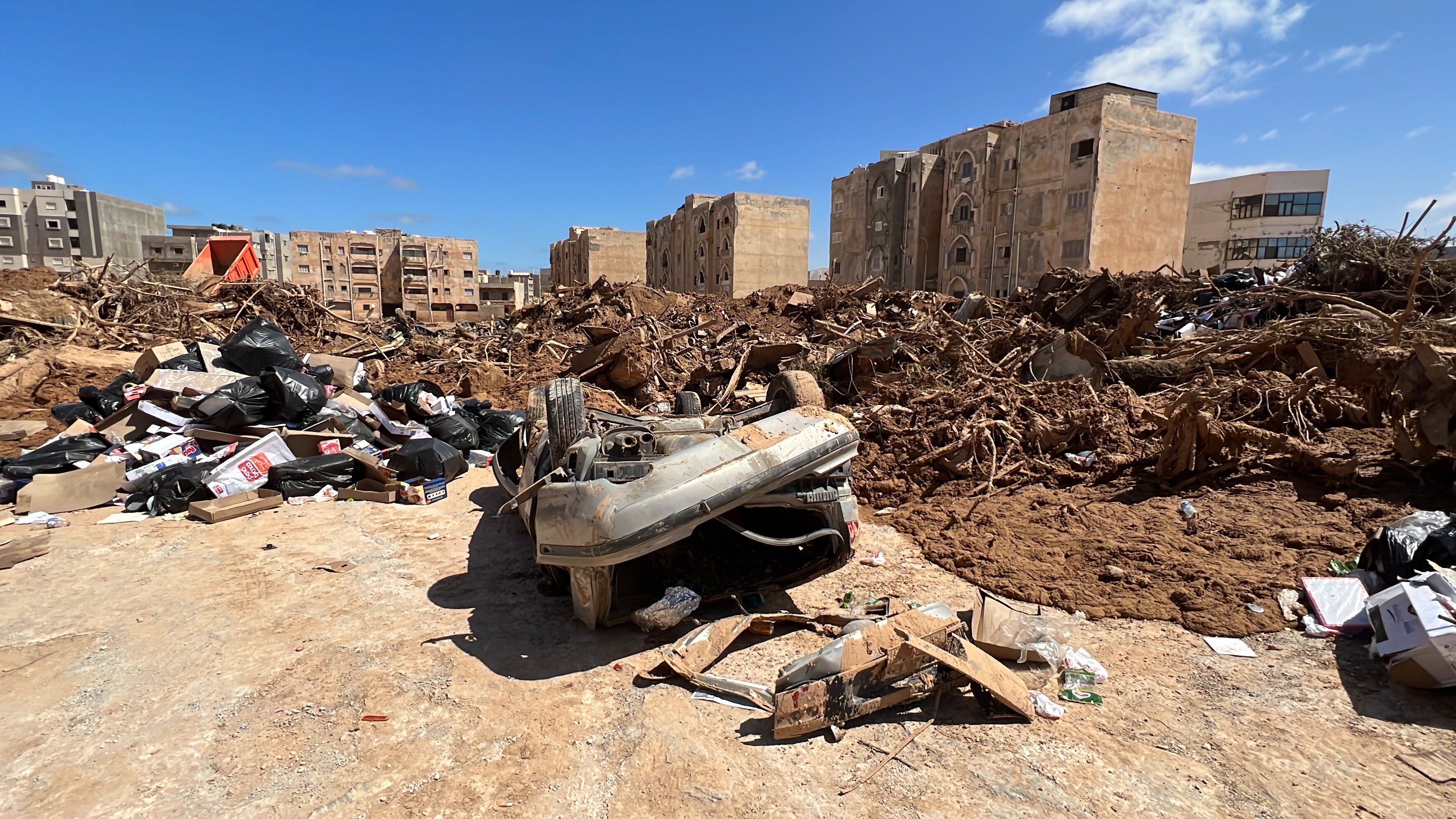 Rescate en Libia: se desvanecen esperanzas de hallar supervivientes por inundaciones
