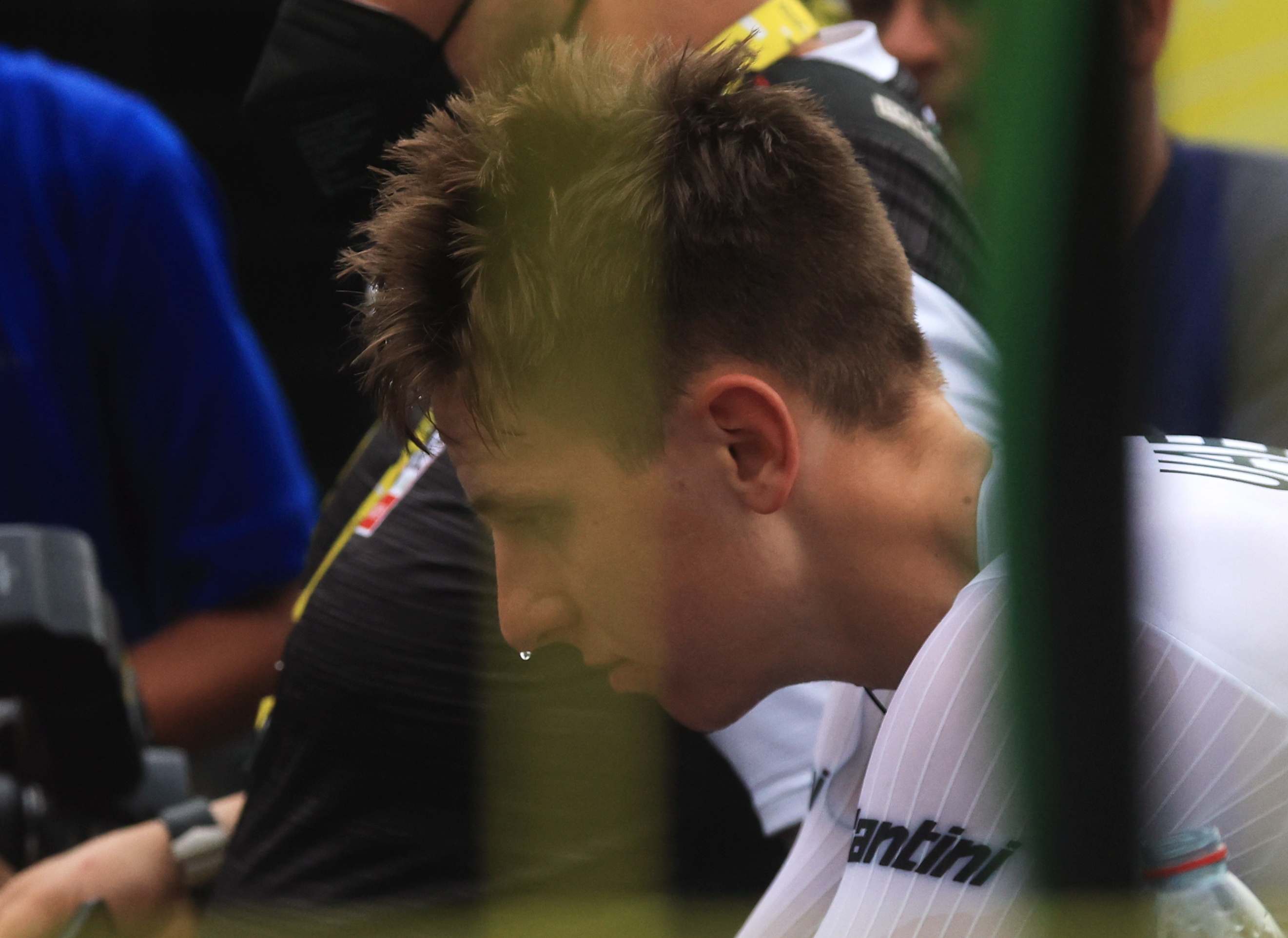 Combloux (France), 18/07/2023.- Slovenian rider Tadej Pogacar of team UAE Team Emirates reacts after the 16th stage of the Tour de France 2023, a 22.4kms individual time trial (ITT) from Passy to Combloux, France, 18 July 2023. (Ciclismo, Francia, Eslovenia) EFE/EPA/MARTIN DIVISEK