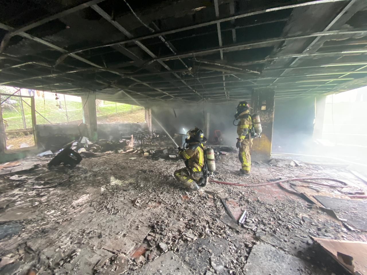 Incendio en Medellín ocasiona daños en una institución para niños
