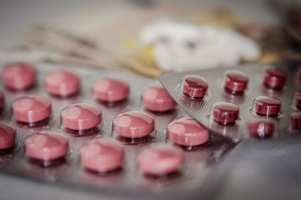 Capturan en Bogotá a hombre que comercializaba medicamentos de uso institucional