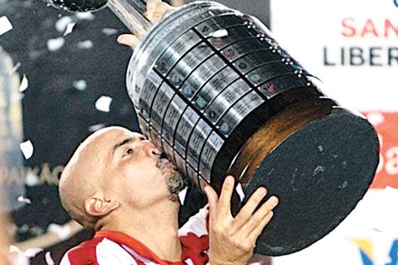 Juan Sebastián Verón, nuevo presidente de Estudiantes