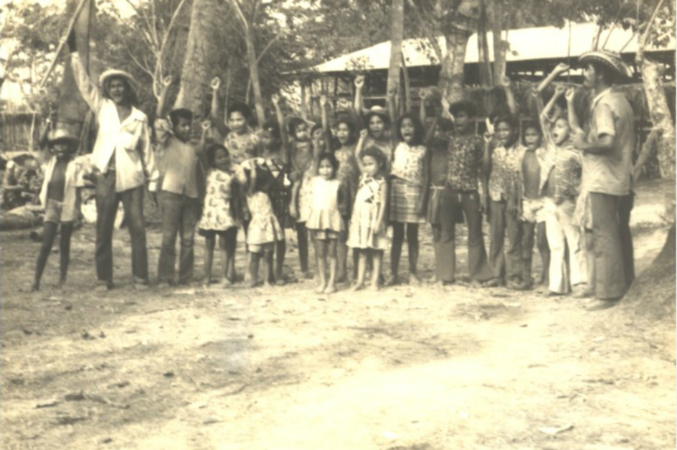 Reunión campesina en la Mojana, década del setenta, sur del departamento de Sucre. Foto/Richard May. Archivo Cnmh. 