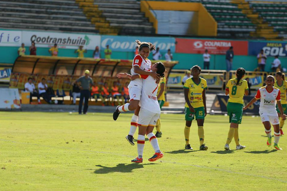 Santa Fe pegó primero en la final de la Liga Femenina
