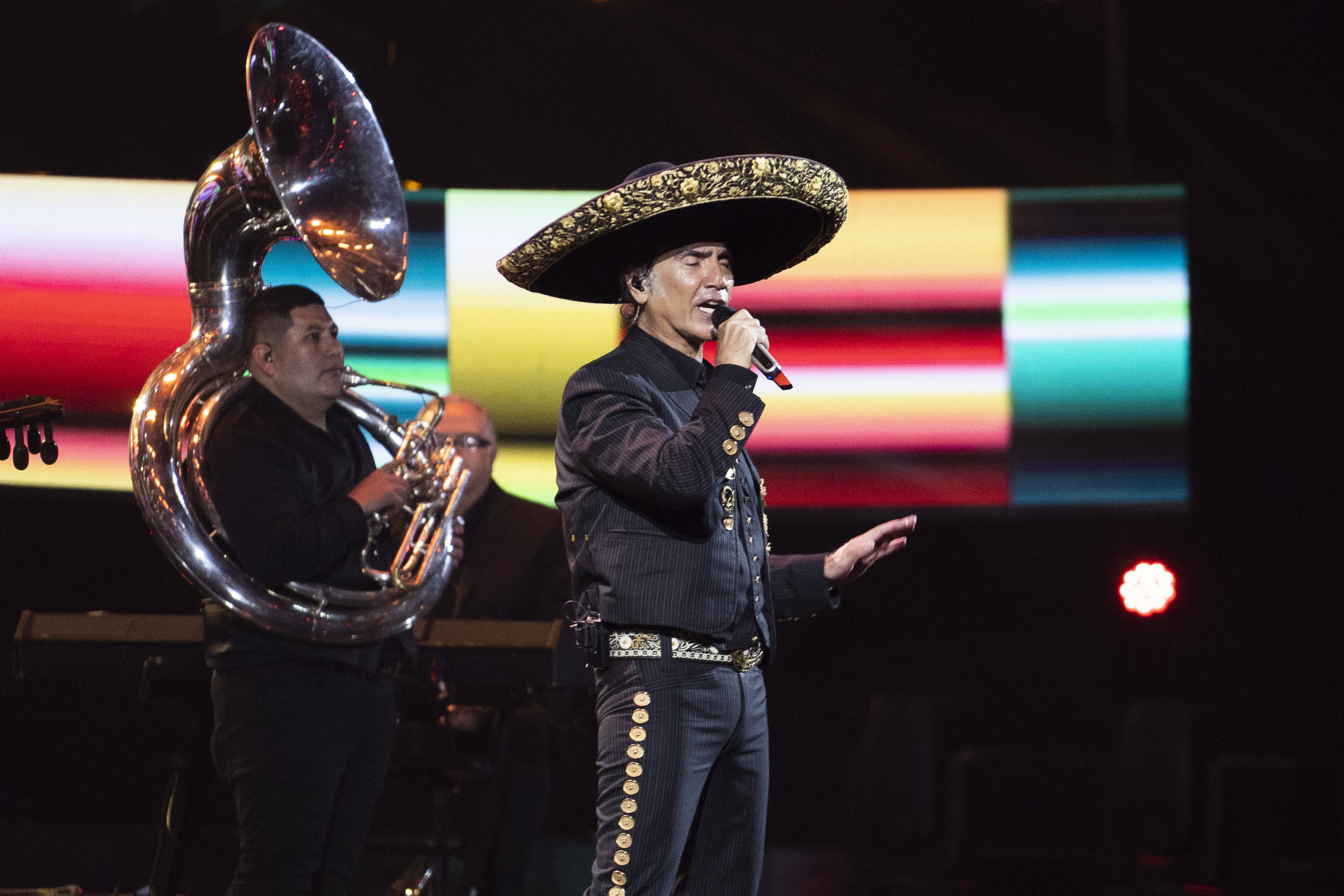 El compositor de ‘Mátalas’ no quiere modificar la letra de la polémica canción