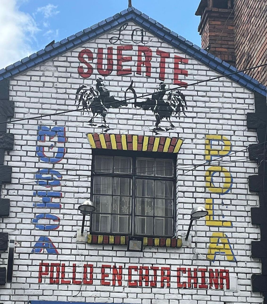 La Suerte Pollo En Caja China