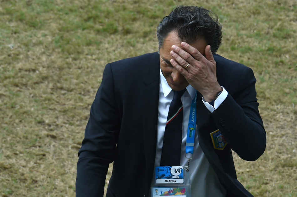 Cesare Prandelli: Renuncio porque es mi culpa