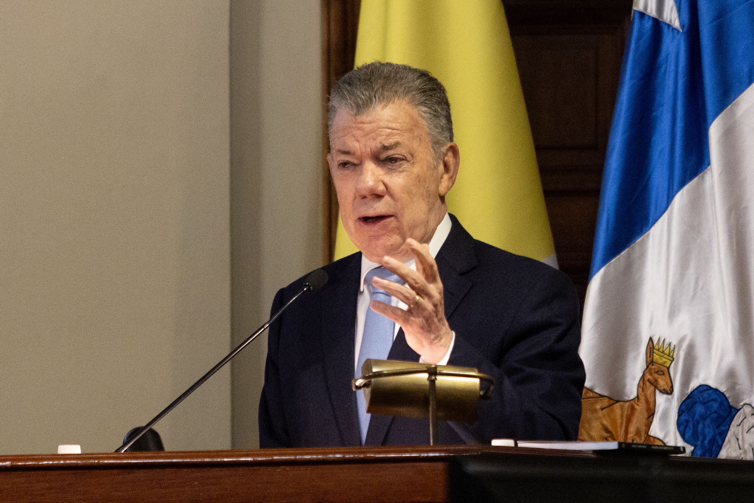 “No encontrará eco”: advertencia de Santos a Petro por polémica con acuerdo de paz y ONU