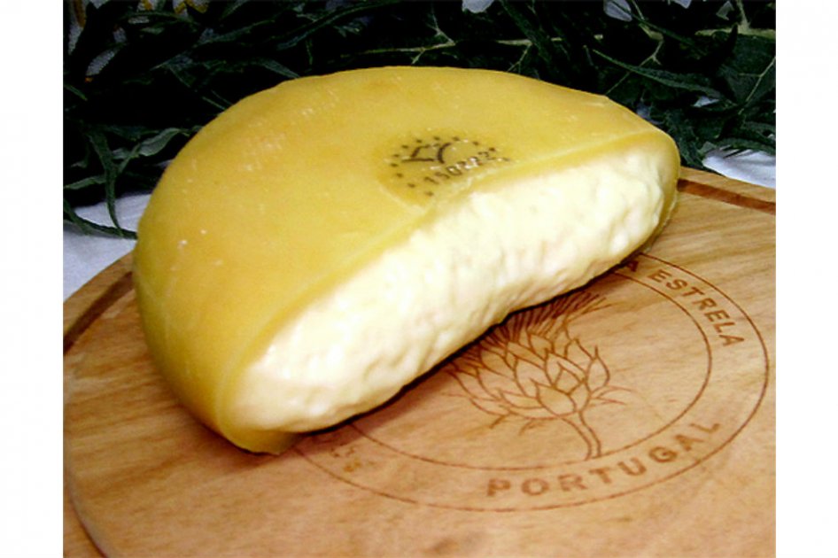 El queso de la Serra da Estrela, un manjar portugués totalmente artesano