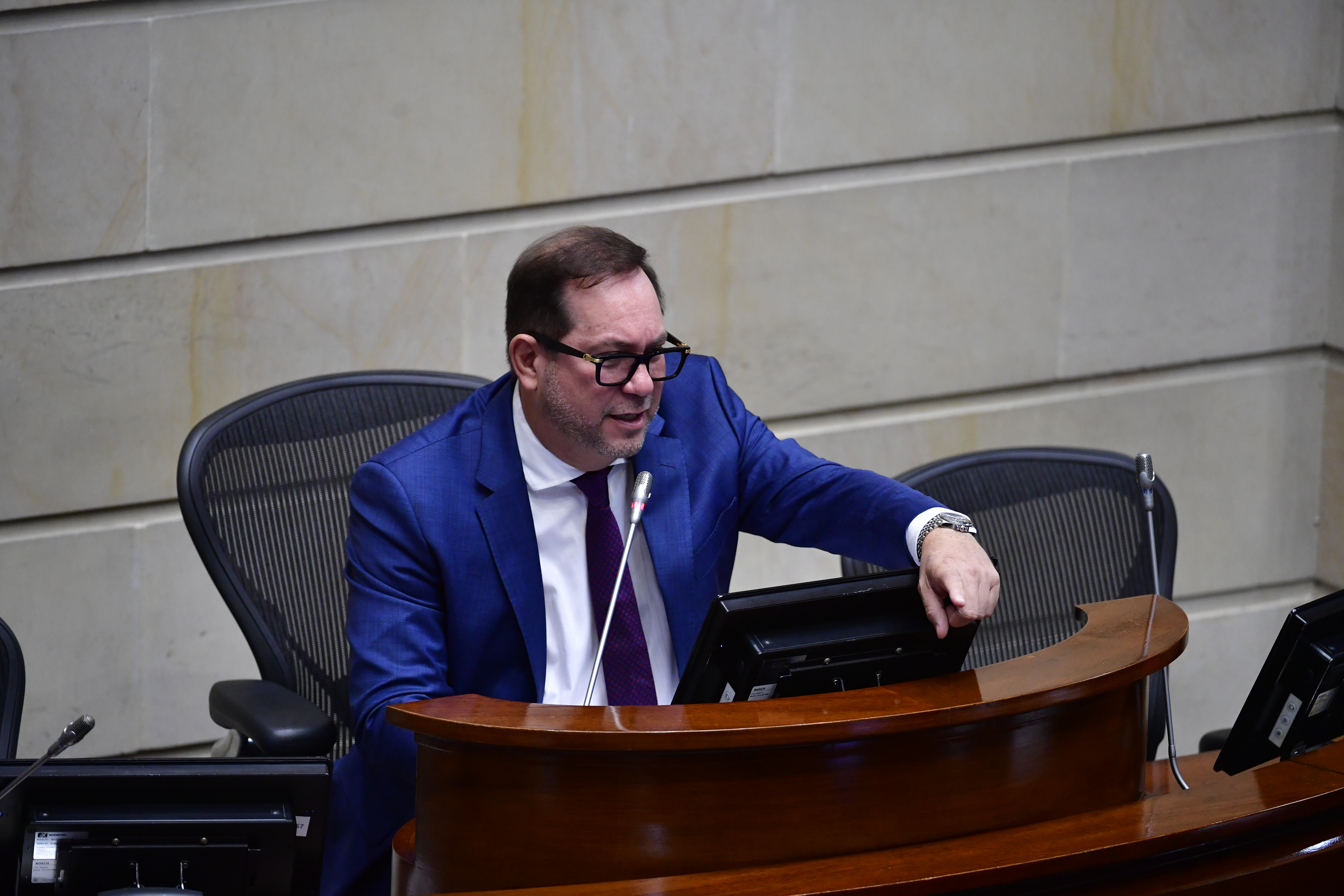 Debate de control político por emergencia económica fue aplazado: “Para que no se vicie”