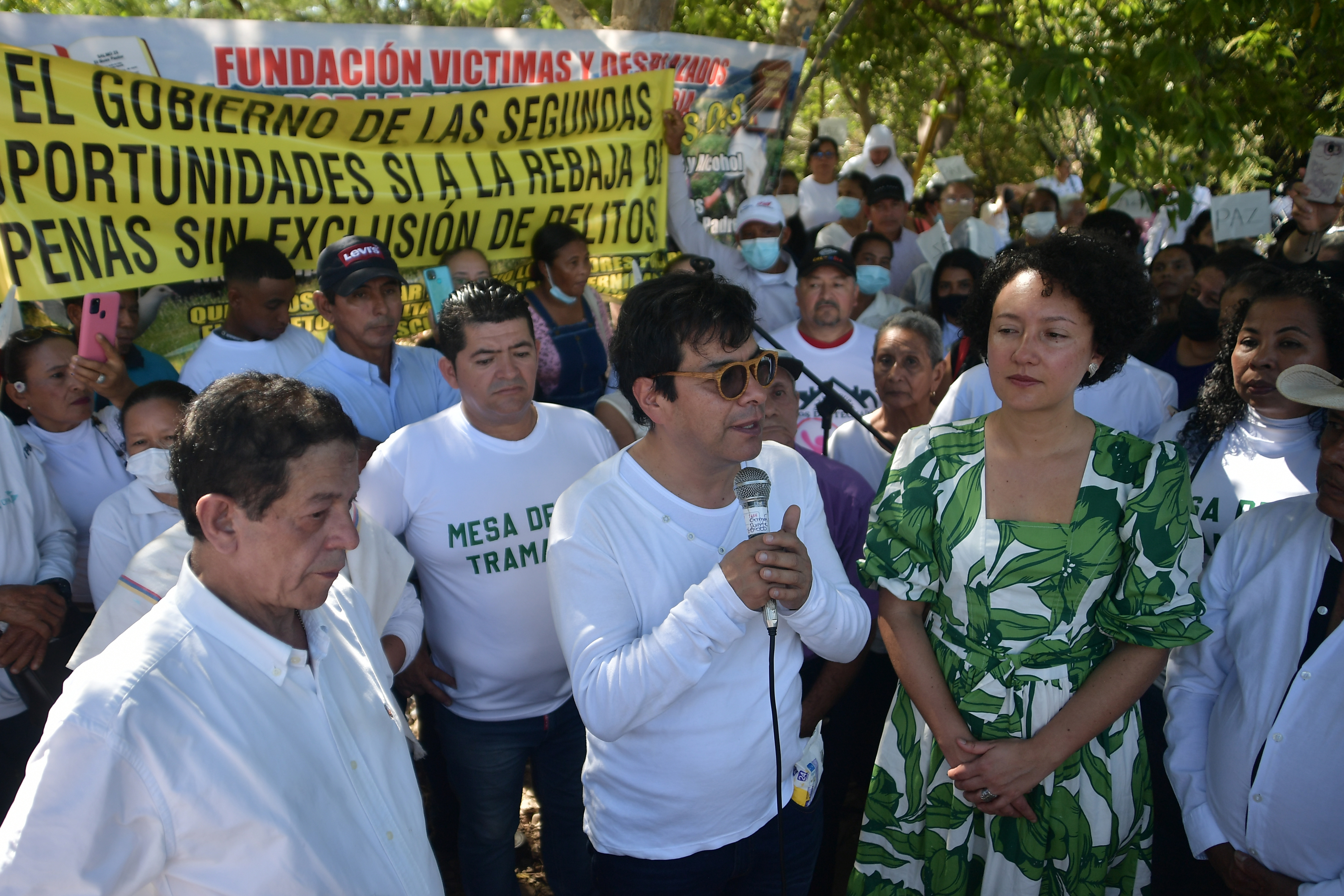Comisionado de Paz reporta avances con 15 grupos armados de Medellín y Quibdó