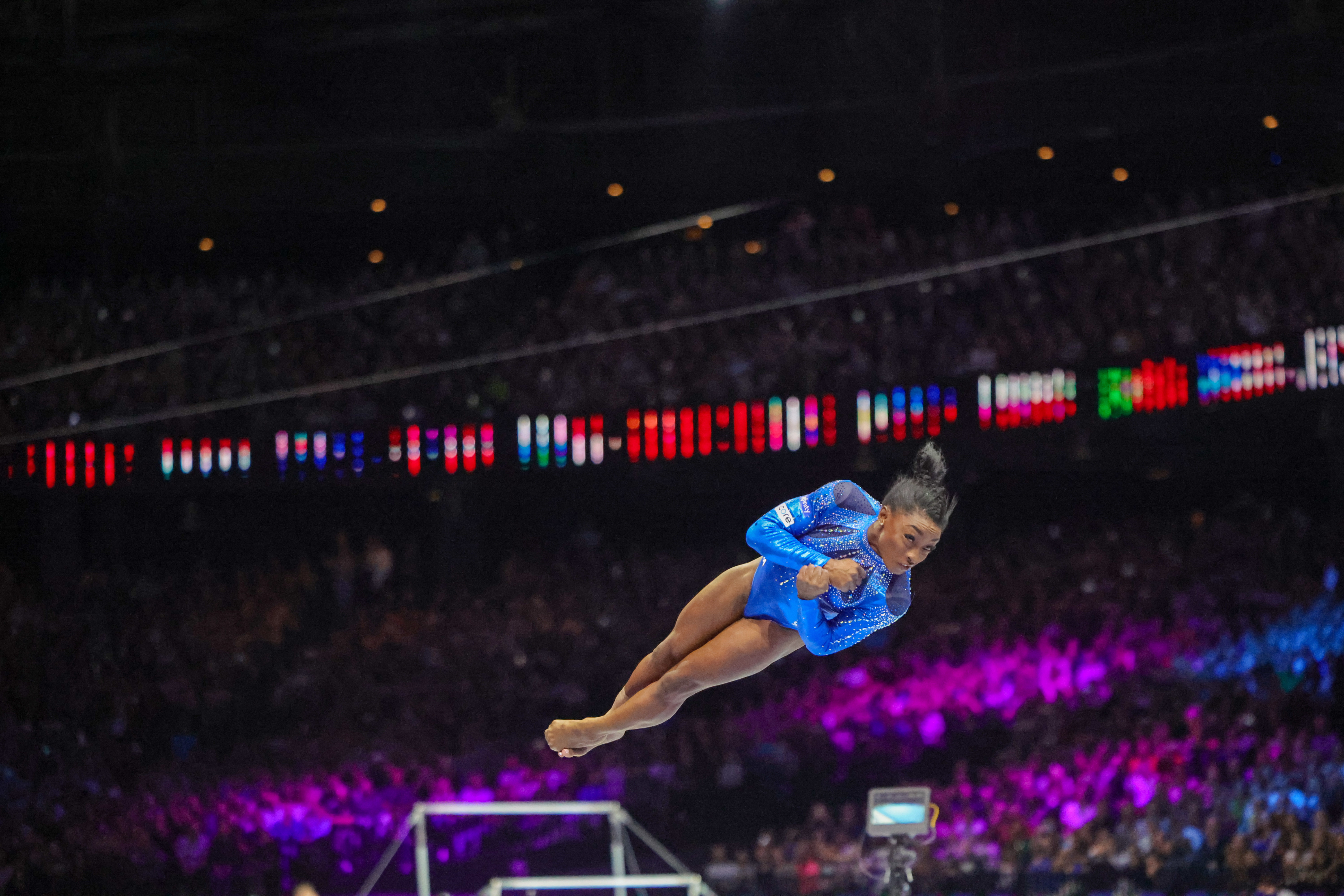 Simone Biles impresiona: segundo título mundial en dos días, en video mire la rutina