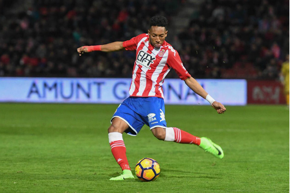 Johan Mojica se baja de la convocatoria de la selección