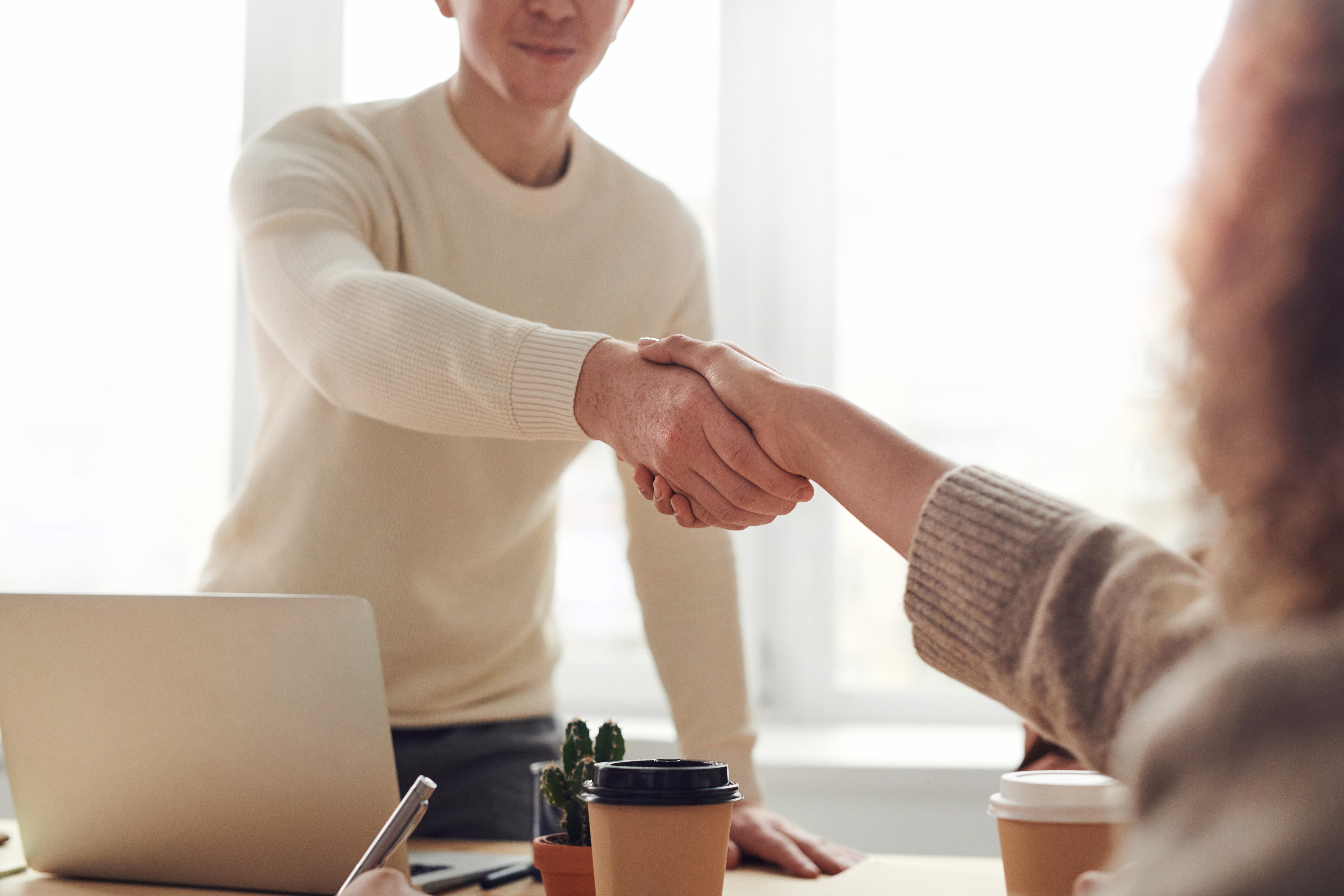 Seis preguntas que le harían en su próxima entrevista de trabajo en inglés