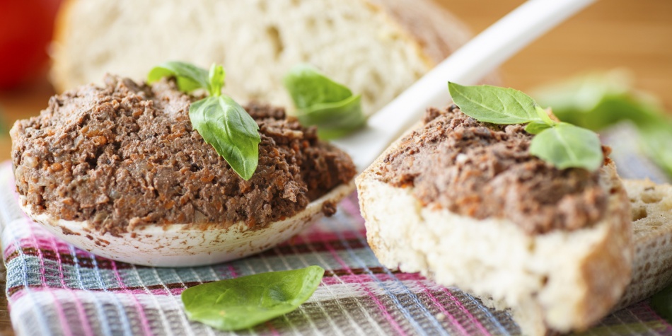 Receta del día: Mousse de hígado de pollo con hierbas
