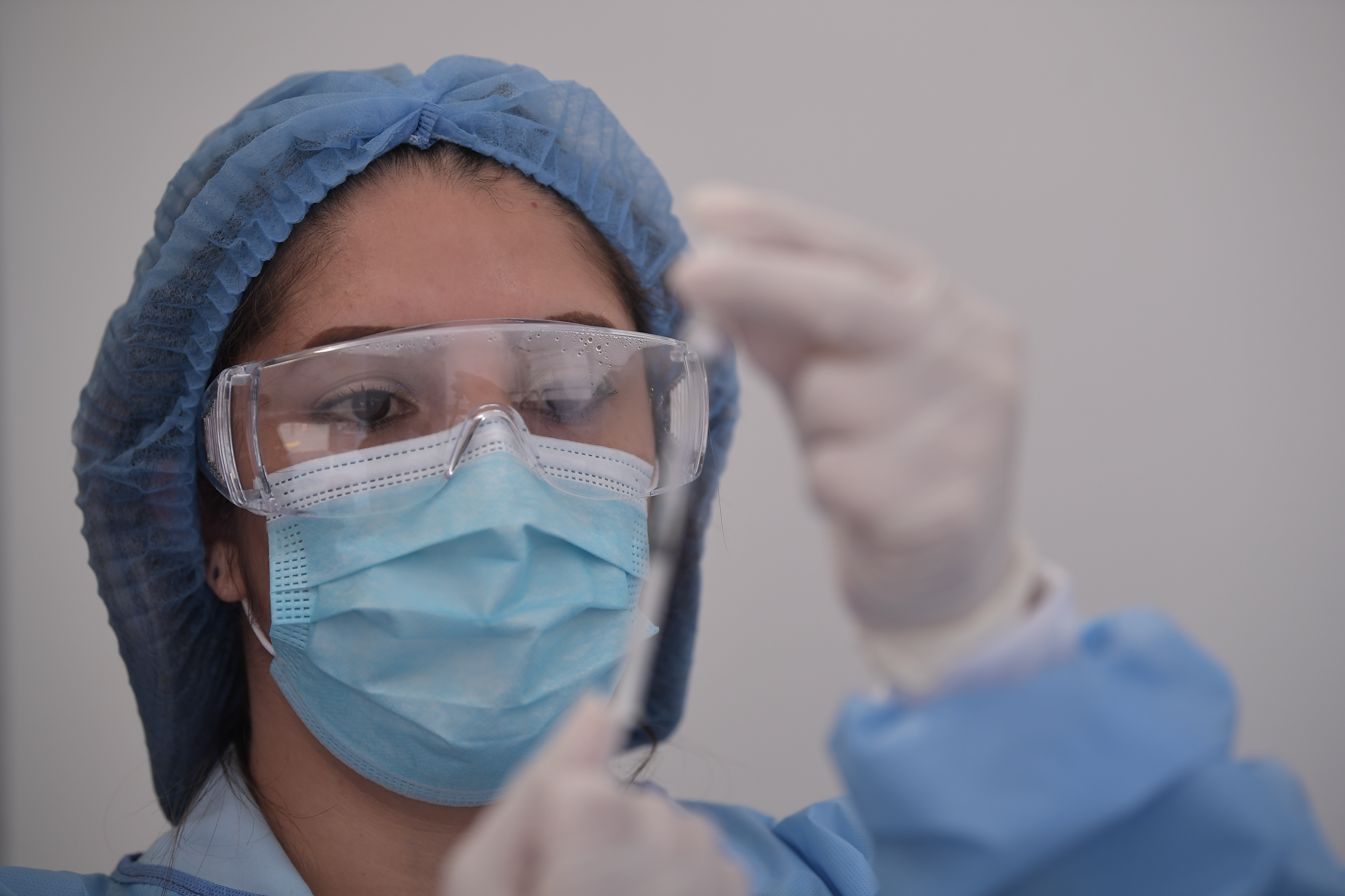Inicio del proceso de vacunación contra Covid-19, al  personal de la salud en Bogotá.