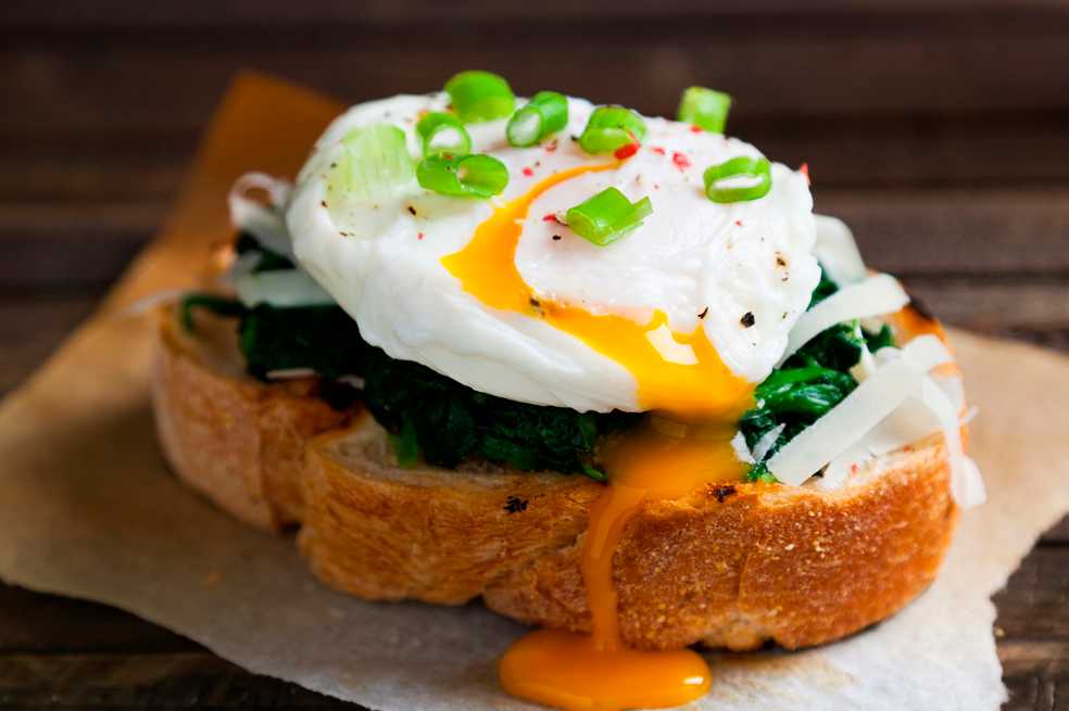 Huevos escalfados o poché