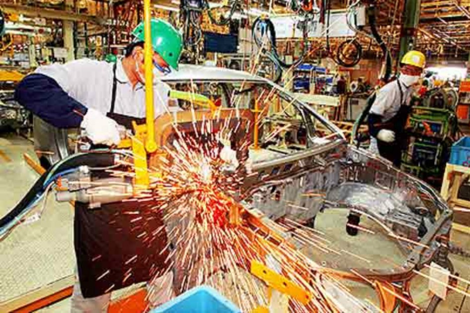EE.UU. revisa al alza su crecimiento del cuarto trimestre