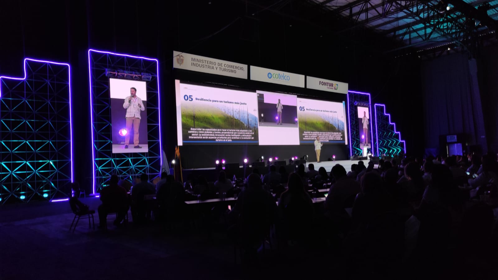 Los días 20 y 21 de octubre se realizó en el Centro de Convenciones y Hotel Las Américas, en Cartagena, el Congreso Nacional de la Hotelería y Expocotelco 2022, con la presencia de importantes representantes del sector turístico nacional e internacional.
