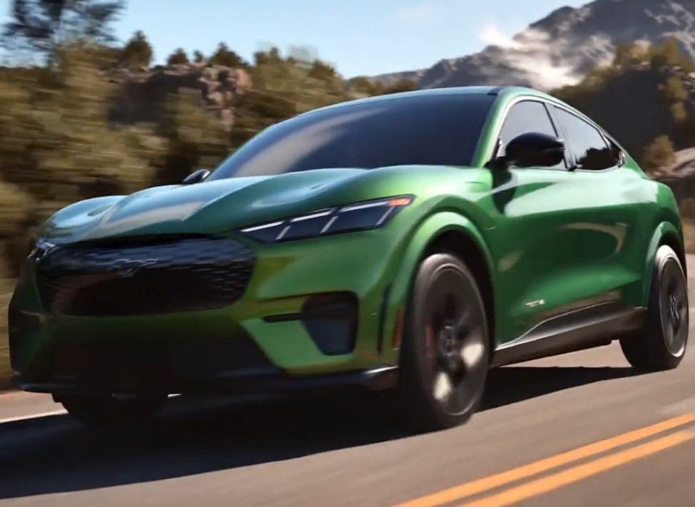 ¿Qué hace un motor eléctrico en un carro y por qué es tan importante?