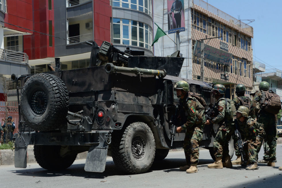 Atacan sede de la televisión pública en Afganistán