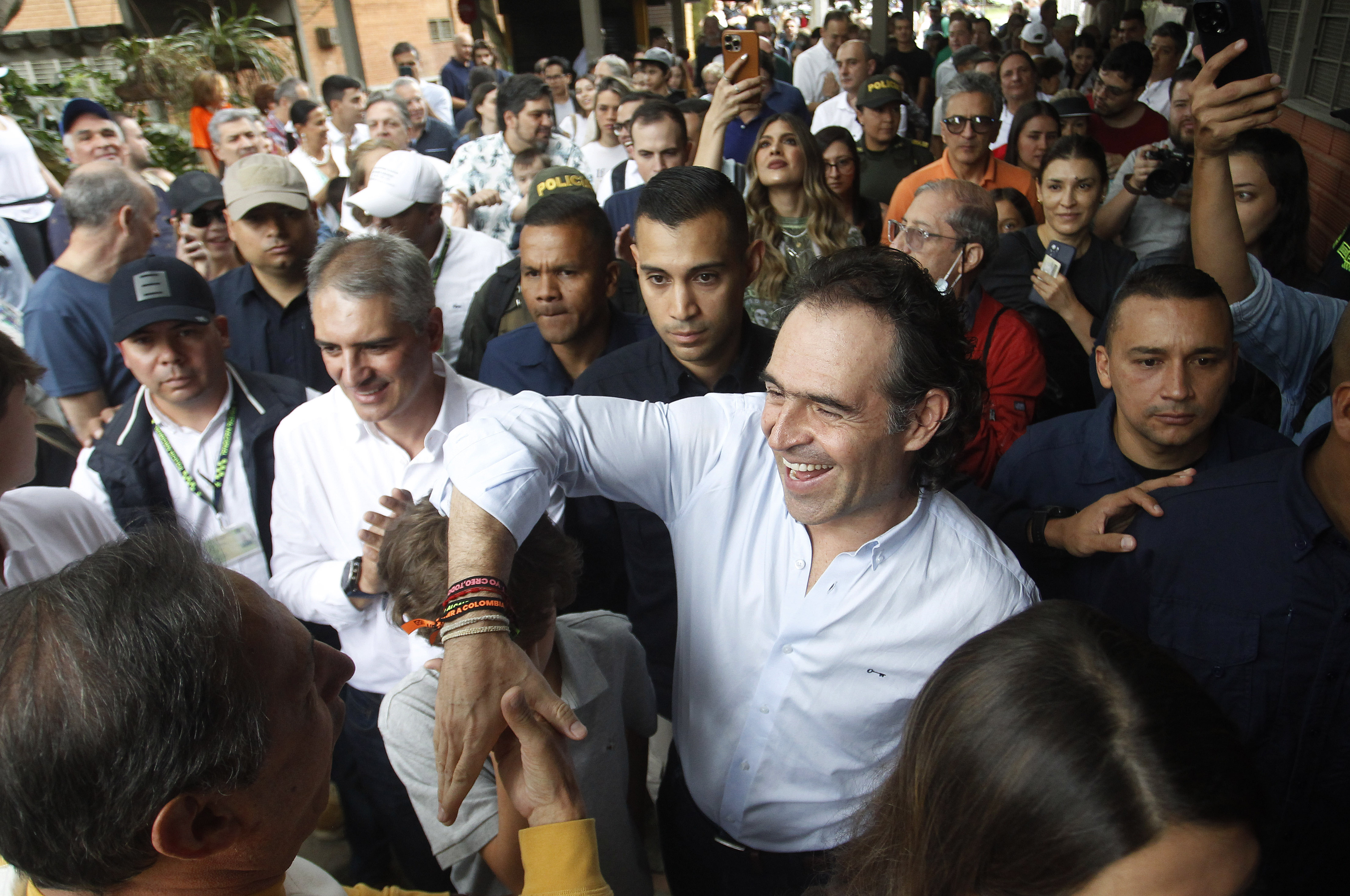 Este es el grupo que acompañará el empalme de Federico Gutiérrez