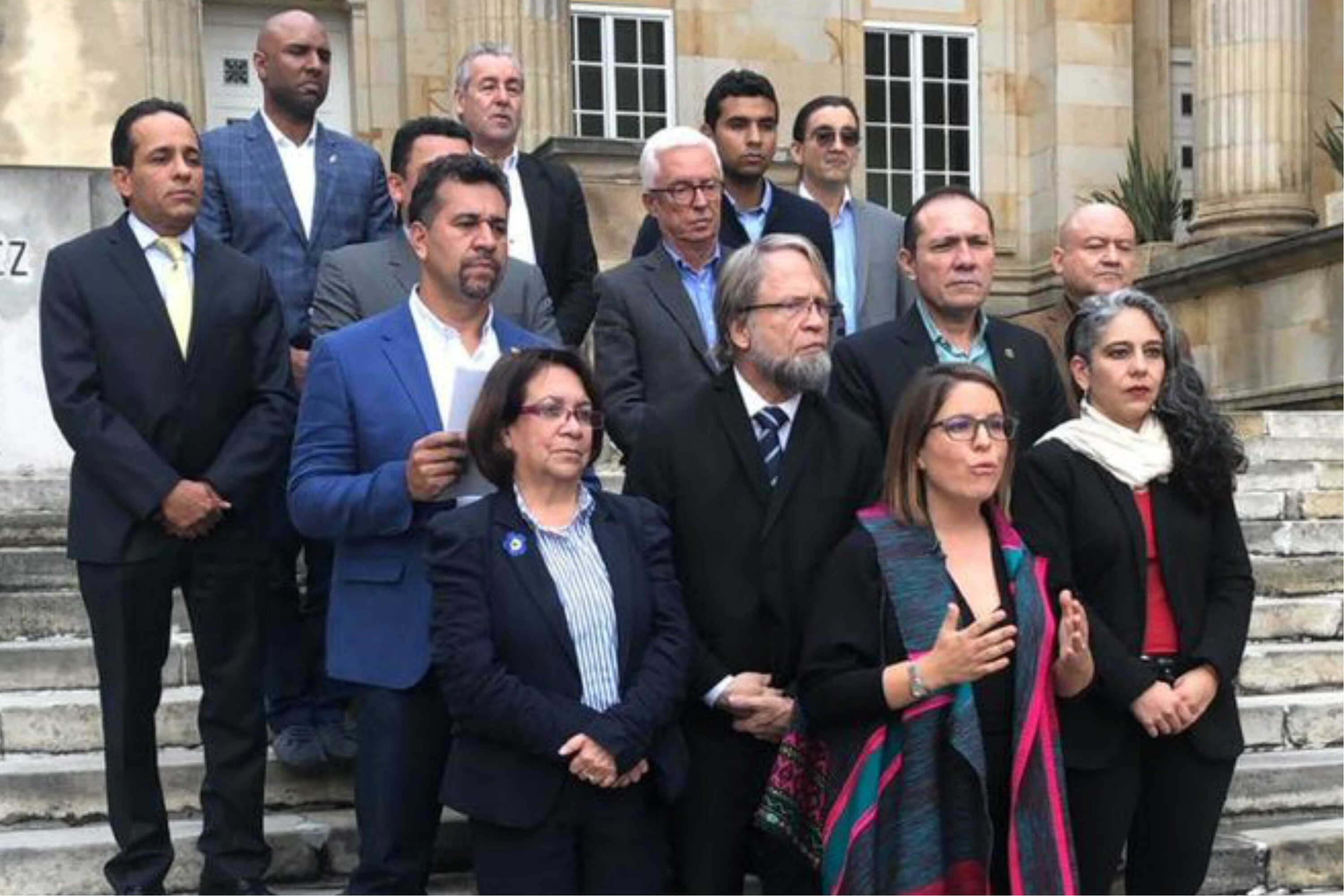 «Lo que está en riesgo es la separación de poderes y la construcción de paz»: partidos de oposición