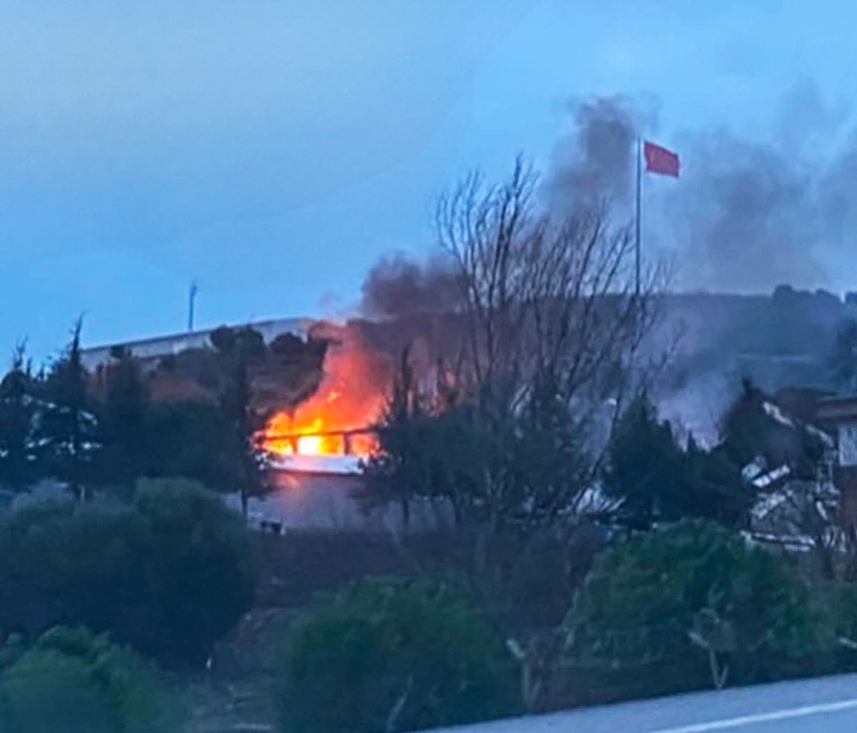 Turquía: al menos 12 muertos en una explosión en una fábrica de municiones
