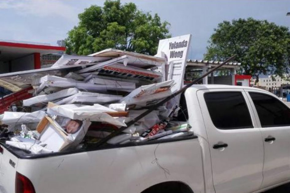 Desmontan 200 avisos con publicidad electoral en Cartagena