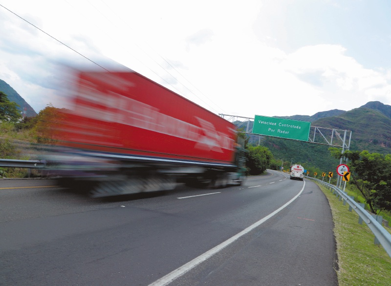 ¿Por qué cambiaron los límites de velocidad en Colombia?