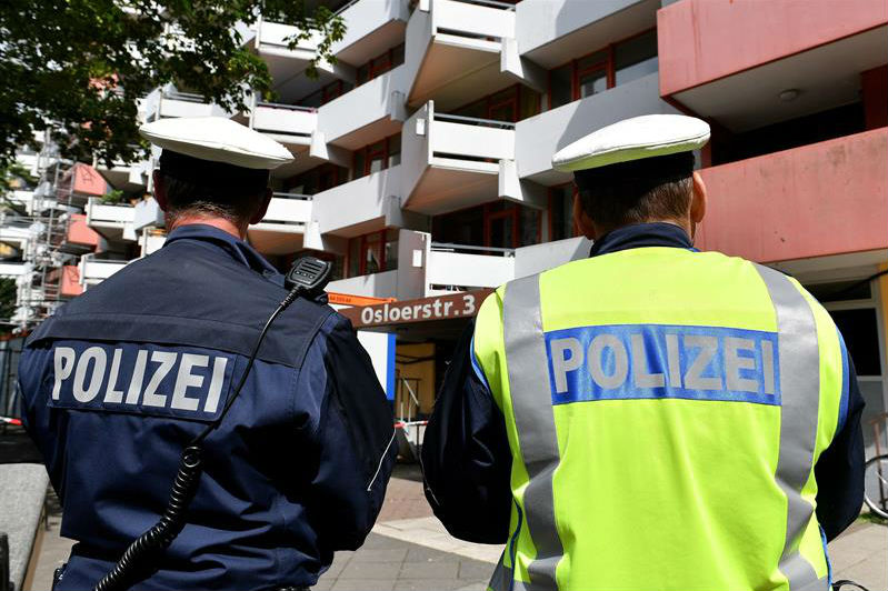 Alemania afirma haber frustrado un atentado con «bomba biológica»