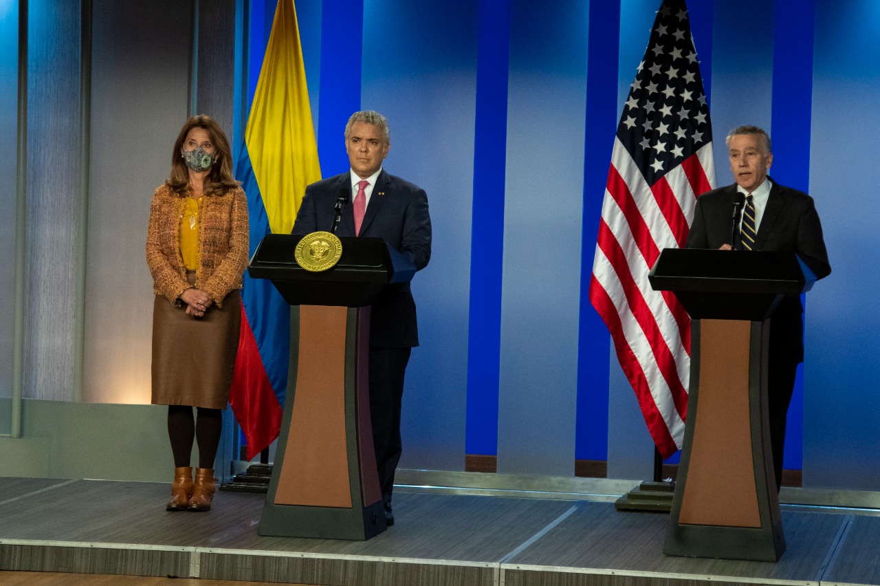 Duque confirmó que Colombia recibirá refugiados afganos de manera temporal