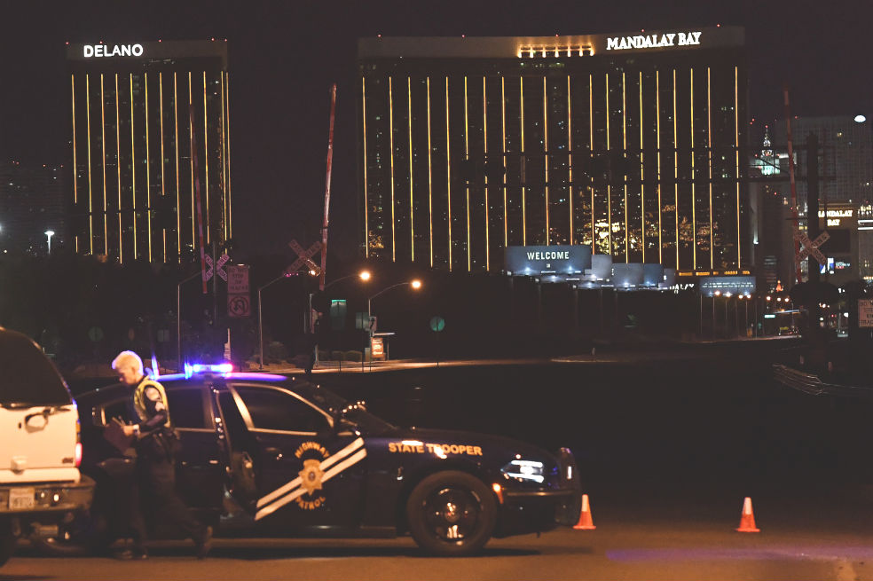 Papa lamenta tiroteo en Las Vegas y dice que es una "tragedia sin sentido"