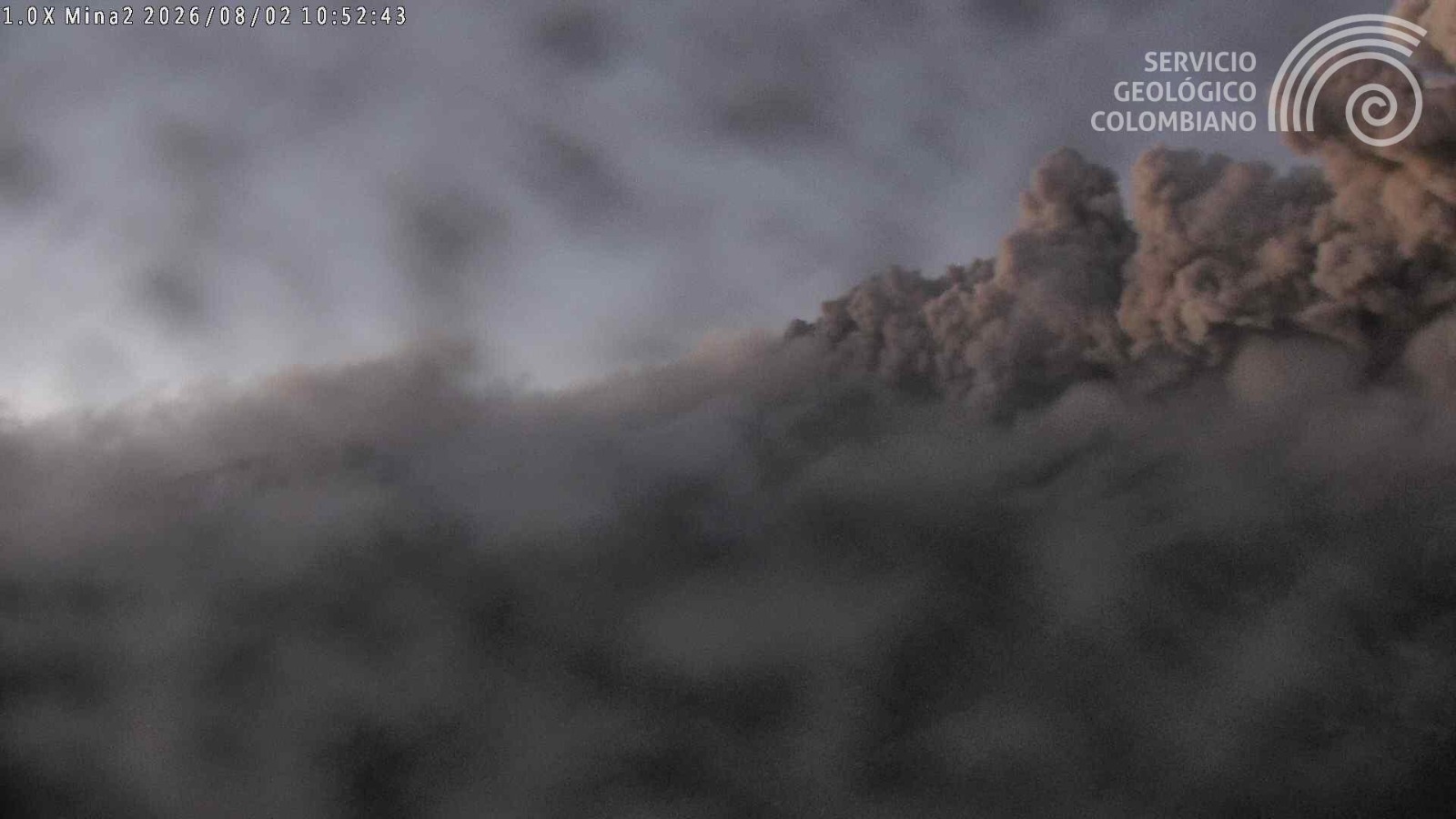 Volcán Puracé completa seis emisiones de ceniza en 24 horas y mantiene la alerta naranja
