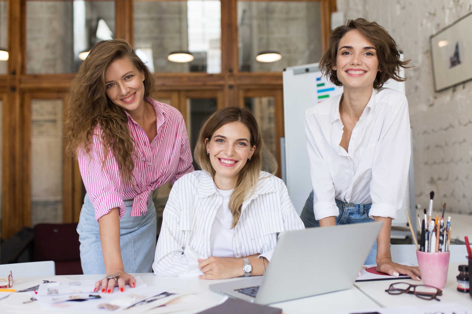 Se buscan 1.000 mujeres emprendedoras para capacitar gratis en “e-commerce”
