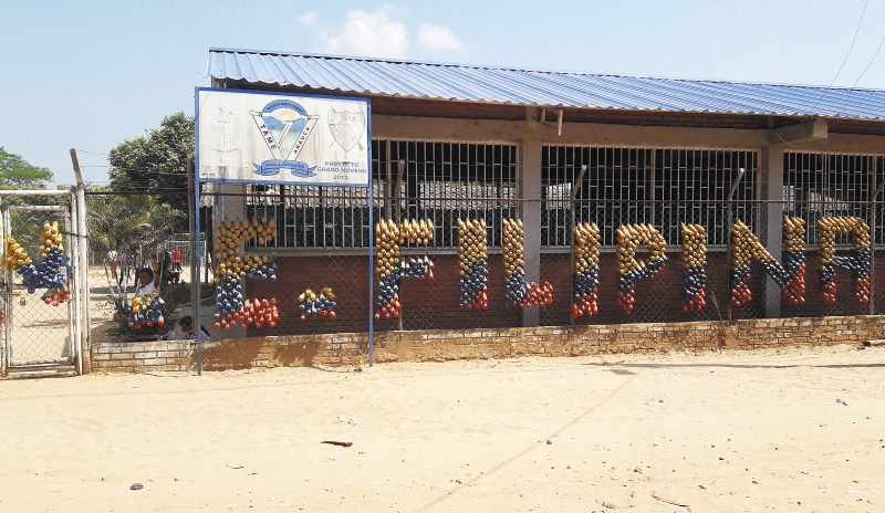La guerra también se metió a los colegios rurales