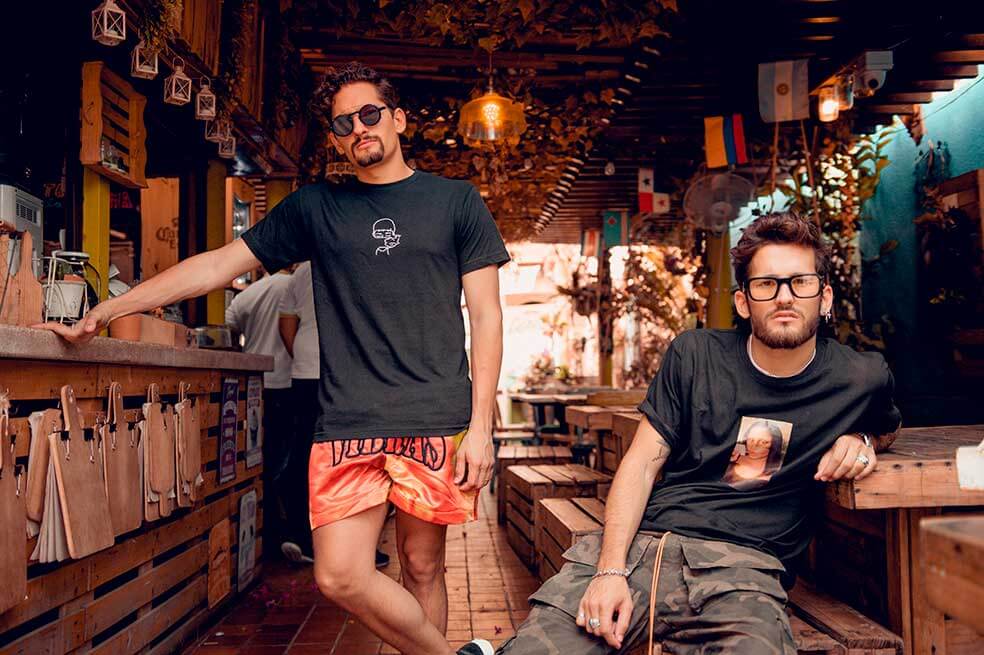 Mau y Ricky Montaner estrenan  «Para aventuras y curiosidades», su primer disco