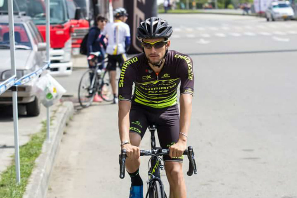 Sergio Martínez, campeón de la Vuelta de la Juventud, accidentado en Santander