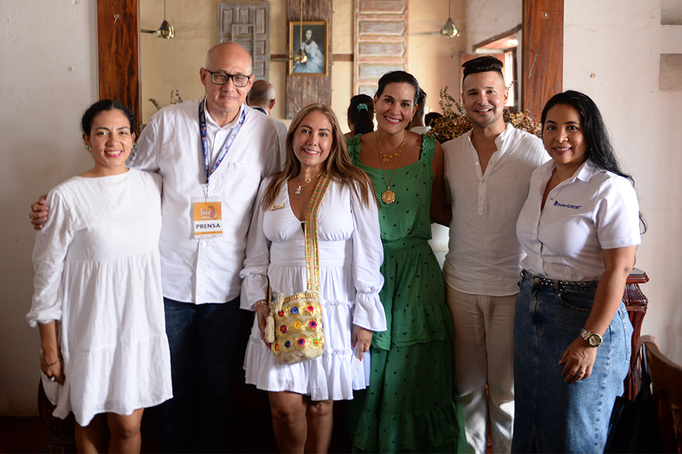 Andrea Bonilla Manuel lozano Vanesa de la Torre , Carlos Jimenez, Gigi obviedo Vanesa Reyes