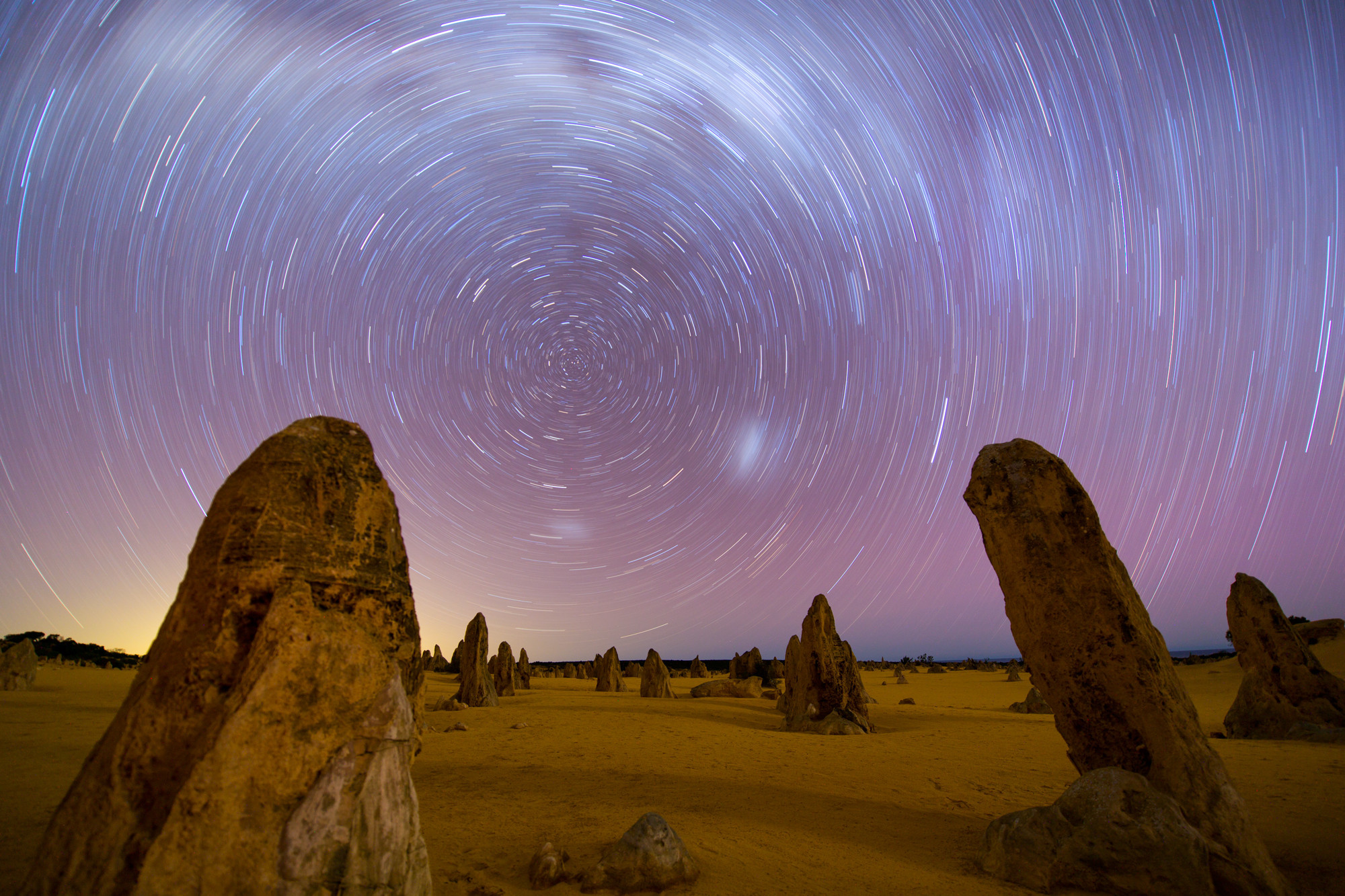 El Desierto de los Pináculos está considerado por National Geographic como uno de los 5 mejores lugares del mundo para ver las estrellas.