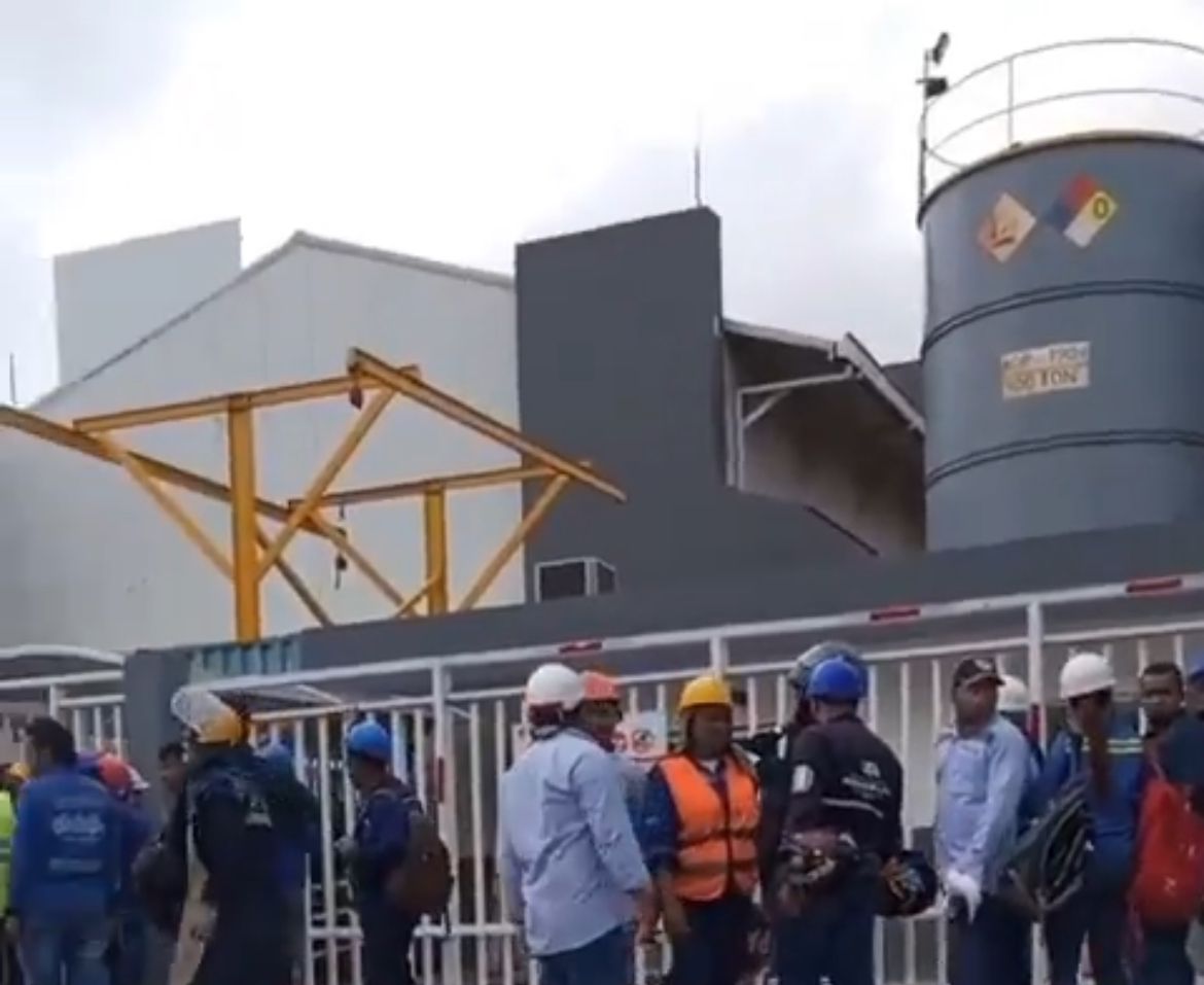 Un herido dejó explosión en la empresa Naturmega, en la vía 40 de Barranquilla