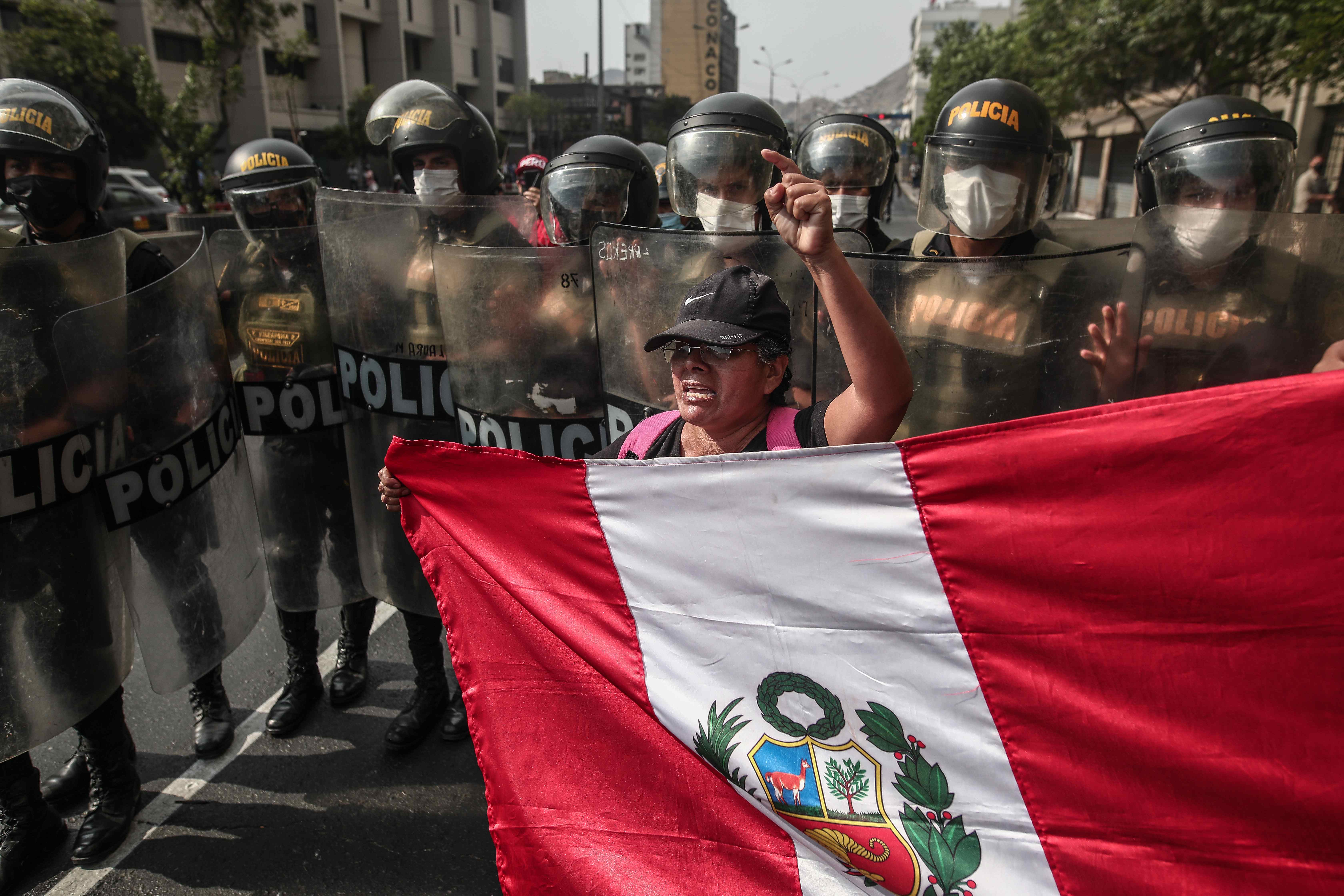 El martes, el mandatario peruano anunció el fin anticipado del toque de queda decretado en Lima tras una reunión con los líderes de la oposición.