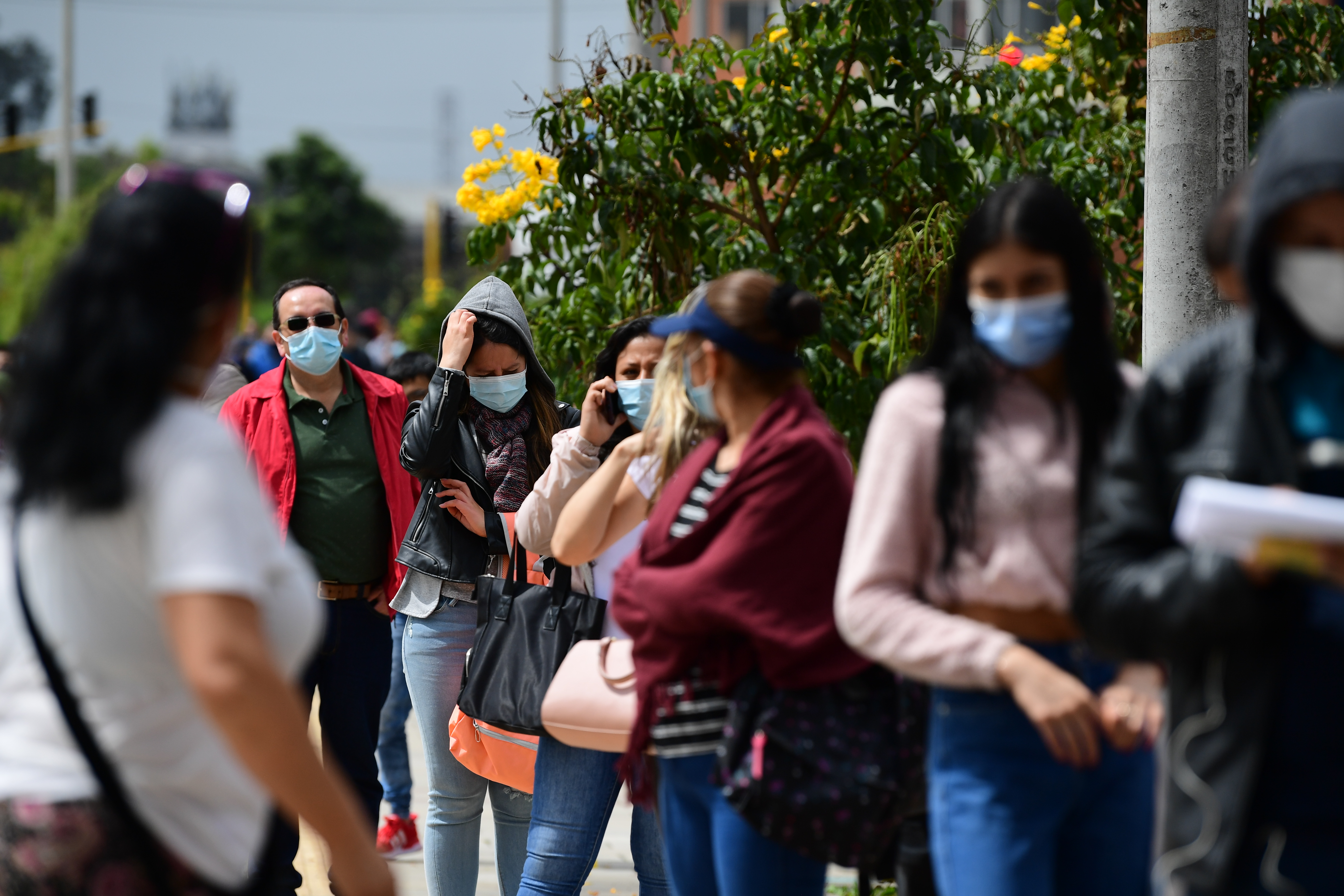 Conozca los puntos de vacunación contra el COVID-19 este miércoles en Bogotá
