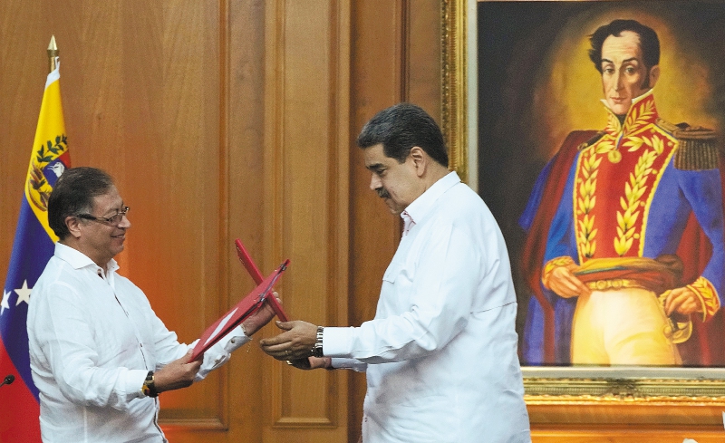 Maduro: “Celebrar la independencia de Colombia es también celebrar la nuestra”