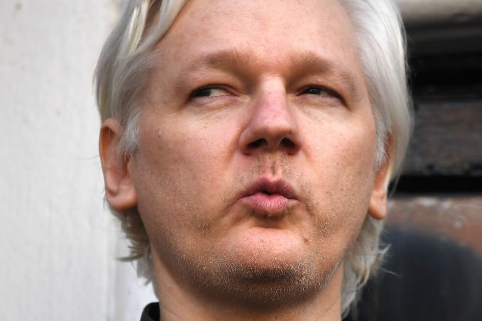 Wikileaks dice que Ecuador espió a Julian Assange