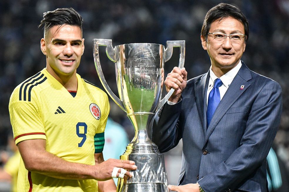 “Para eso estamos los más grandes, marcar un camino”: Falcao