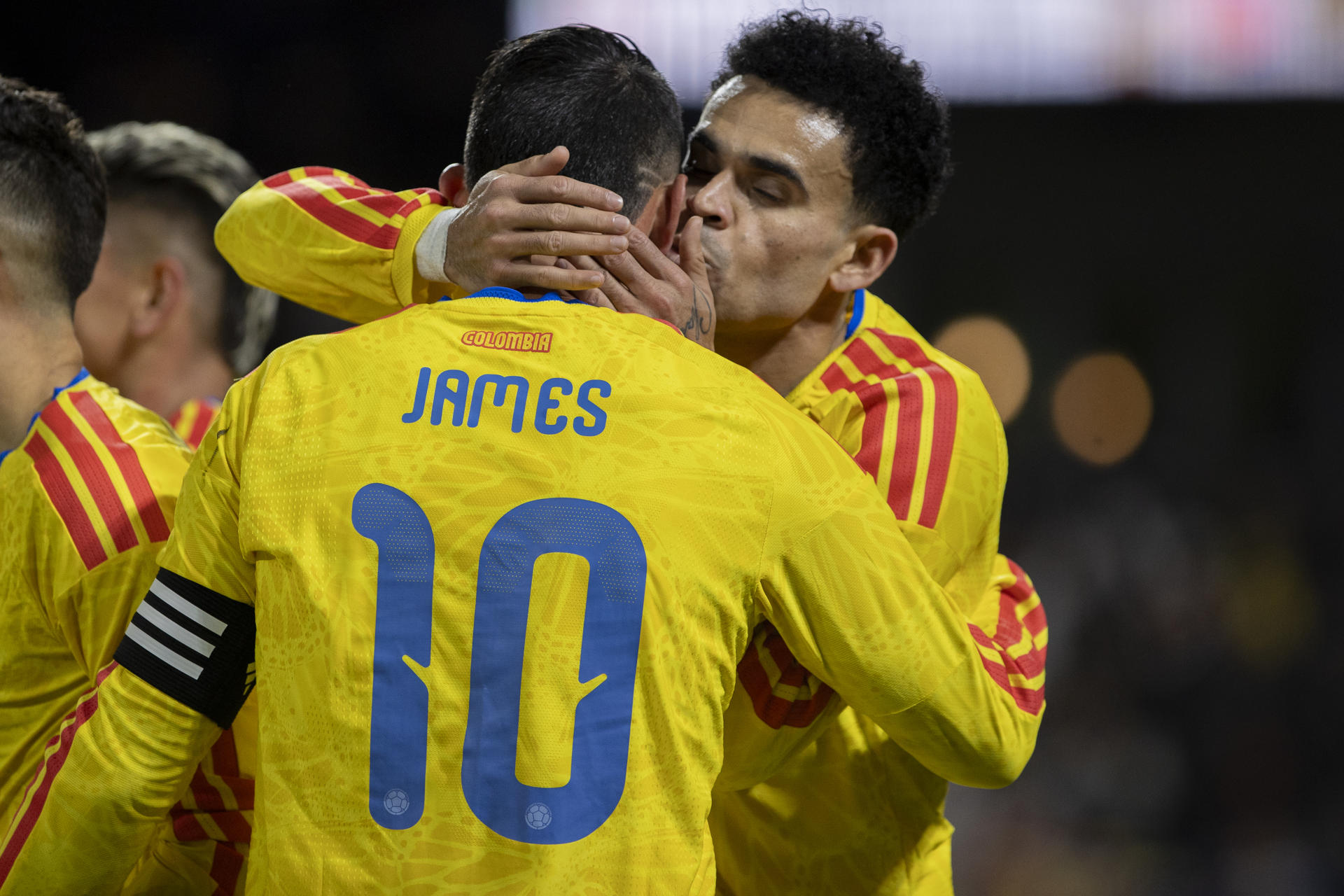 “Cada vez que viste la camiseta de Colombia se transforma”, Luis Díaz sobre su ídolo