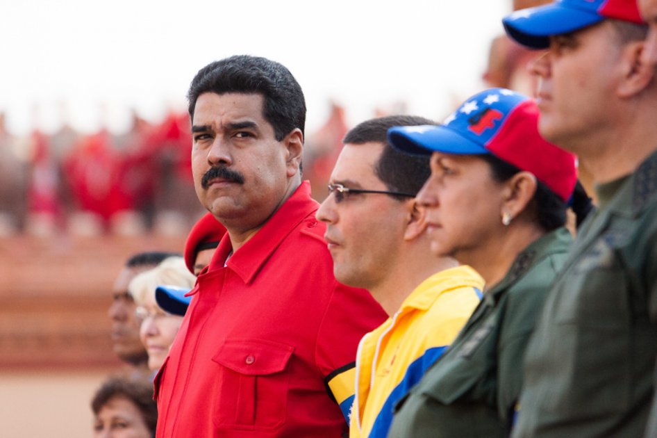 Maduro amenaza con «expropiar» empresas que superen ganancia máxima de 30%