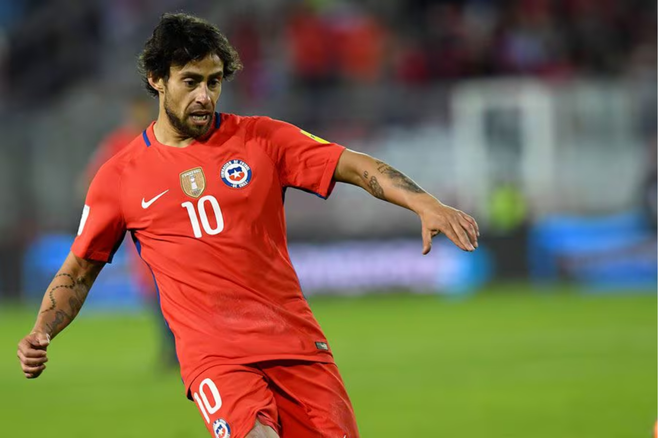 Exfutbolista chileno Jorge Valdivia es detenido tras denuncia por delito sexual