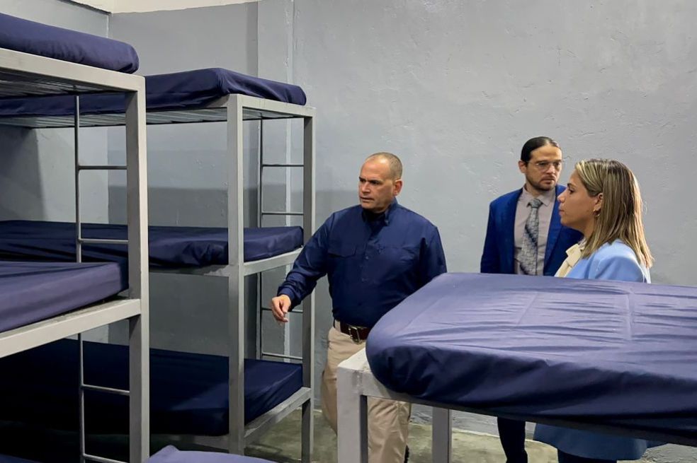 Venezuela abrirá un nuevo centro de detención y lo nombra “Nelson Mandela”